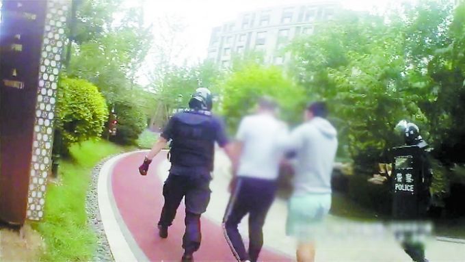 北京警方打击“北京赛车PK拾”网络赌博团伙 全国同时动手刑拘二百余人 北晚新视觉