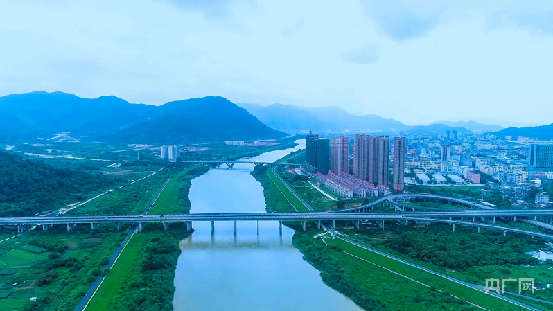 【实干·2024】山海和鸣唱响“新丝路” 向绿图强竞逐“新赛道”(图9)