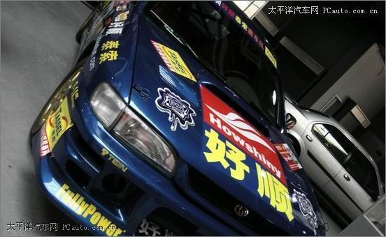 “空中F1”开赛 全国飞手在深圳竞逐“速度之王”
