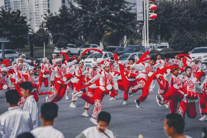 九游app：赛道抢鲜看2024榆马探路视频来了！(图5)