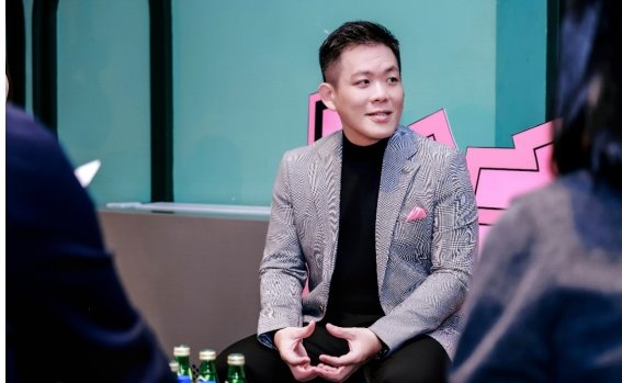 宏碁蓝绍文：行业创新品类潮玩PC的缔造者！