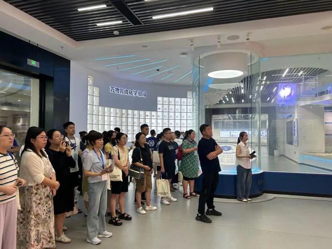 2024年“馆校合作中小学教师科学教育实践能力提升培训”在绍兴科技馆举办(图10)