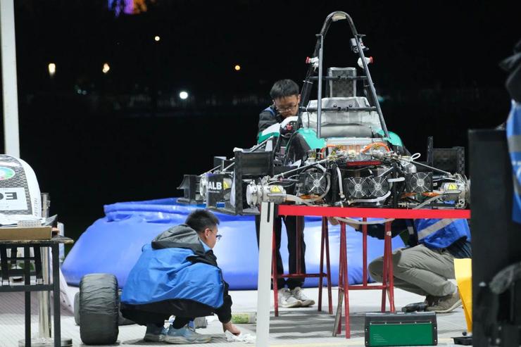 中国大学生自己的「F1」(图3)