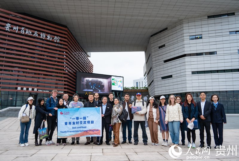 贵阳市观山湖区：绿意满城 兴荣满域