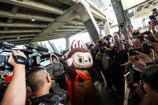 泡泡玛特如何成为顶级IP操盘手？(图4)