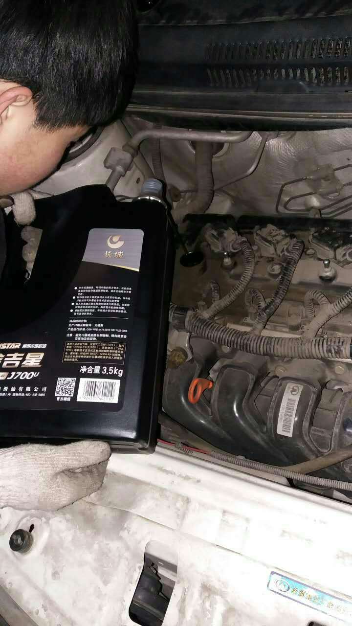 参加 WRC 赛车比赛需要什么条件？