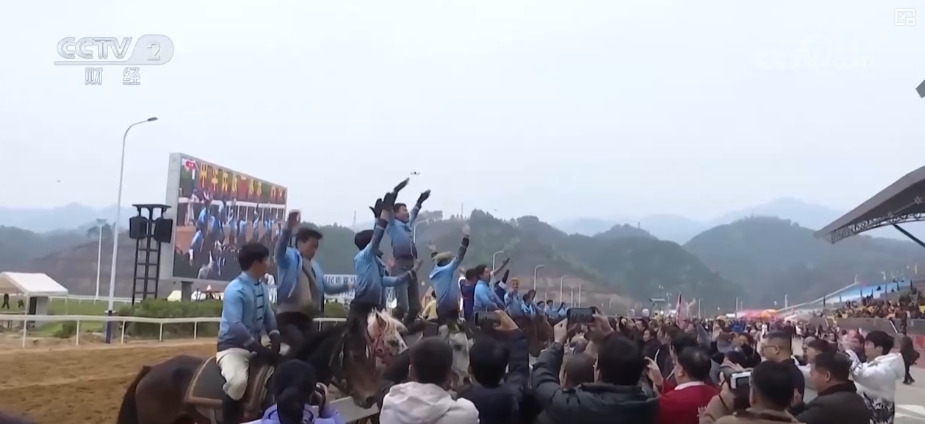 特色IP火出圈儿、“冰雪经济”热力足 文旅市场“热气”升腾(图3)