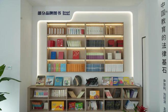 1小时直播卖了600万元！一本日历书孵化千万级研学IP(图2)