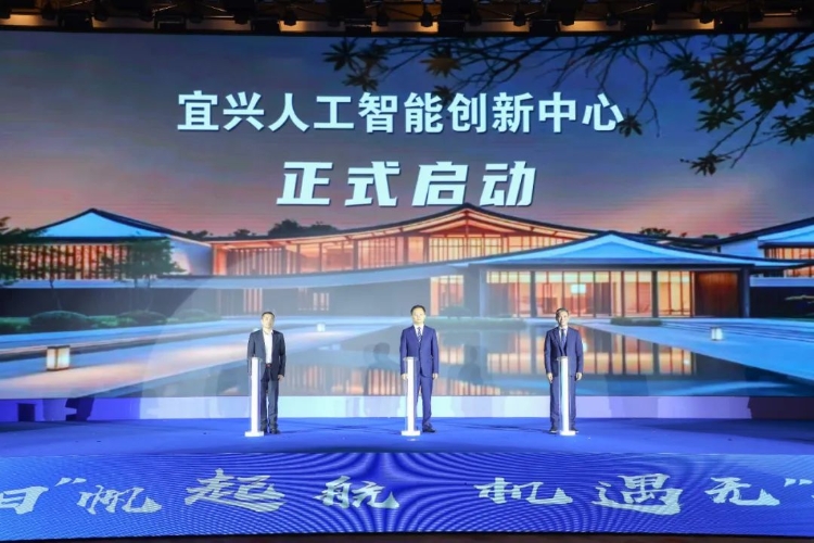 九游app：2024年汽车行业新潮流：降价风暴与新能源革命并存