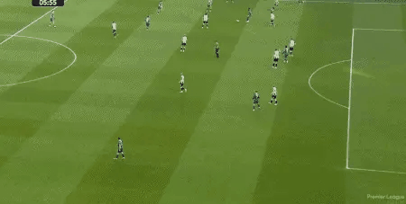 2-1！纽卡斯尔联主场低迷后场出现致命失误荷兰国脚梅开二度(图4)