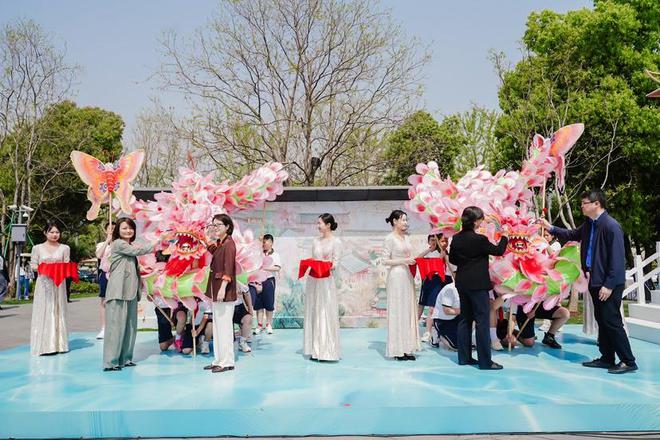 庙会+高科技今年龙华庙会特别“灵”(图1)