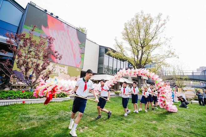 庙会+高科技今年龙华庙会特别“灵”(图2)