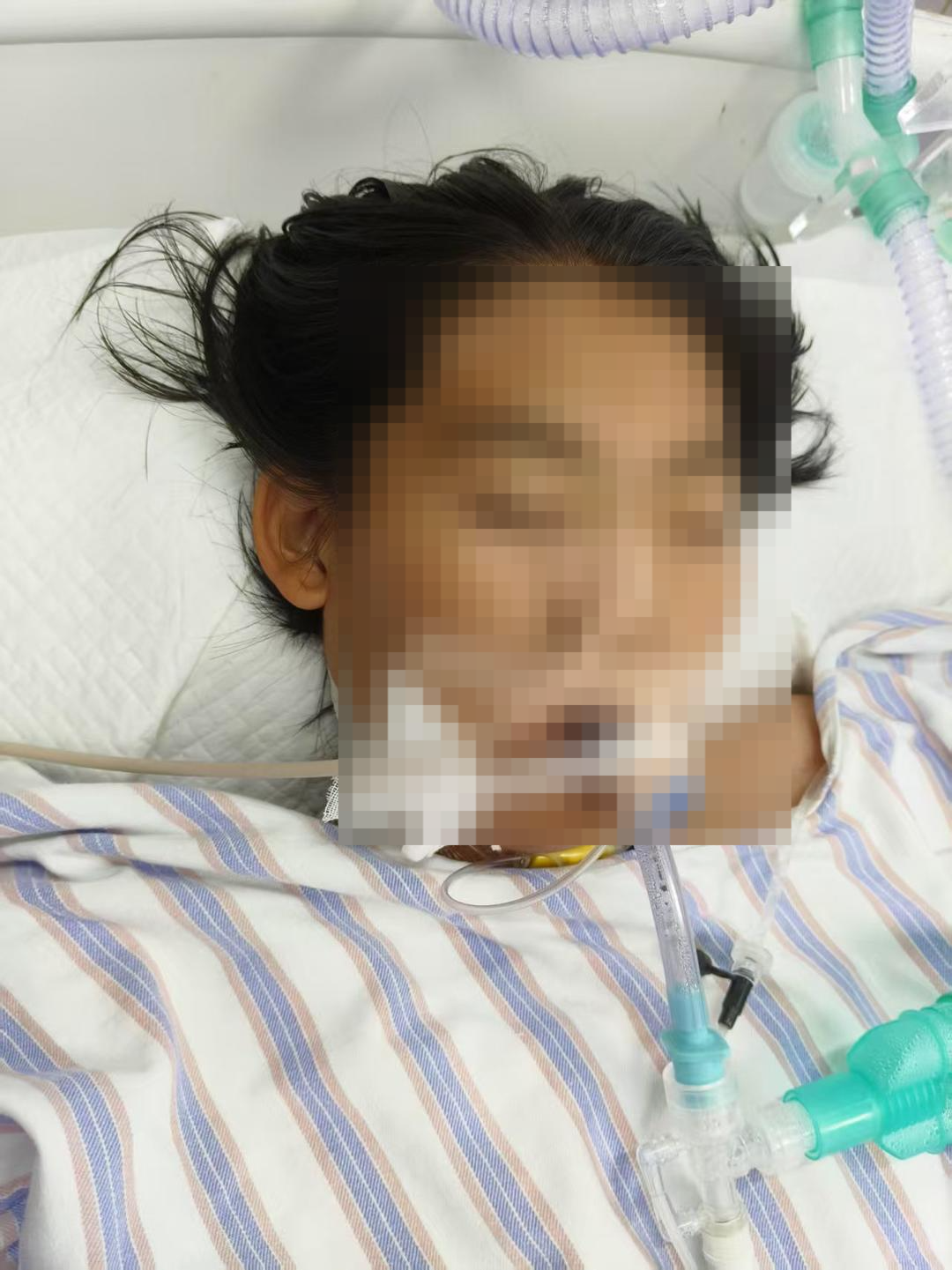 九游app：14岁女孩在拓展营遭体罚去世 班主任因截留信件受审(图3)