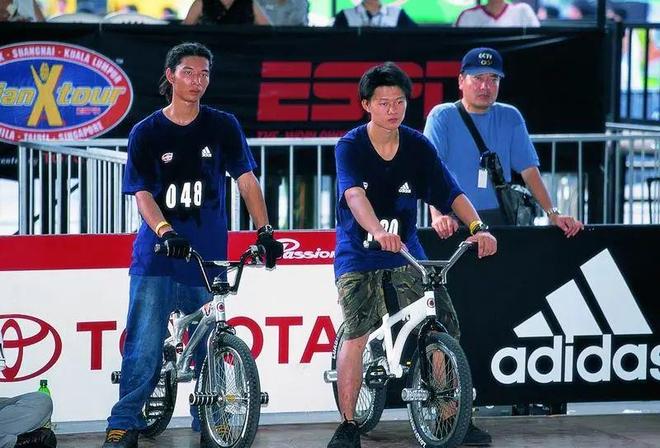 中国BMX平地花式之王钟腾飞（Alfie）天道酬勤坚持不懈！(图9)
