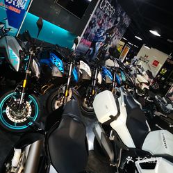 飒！菏泽“95后”姑娘骑行9天穿越2140公里川藏线(图1)