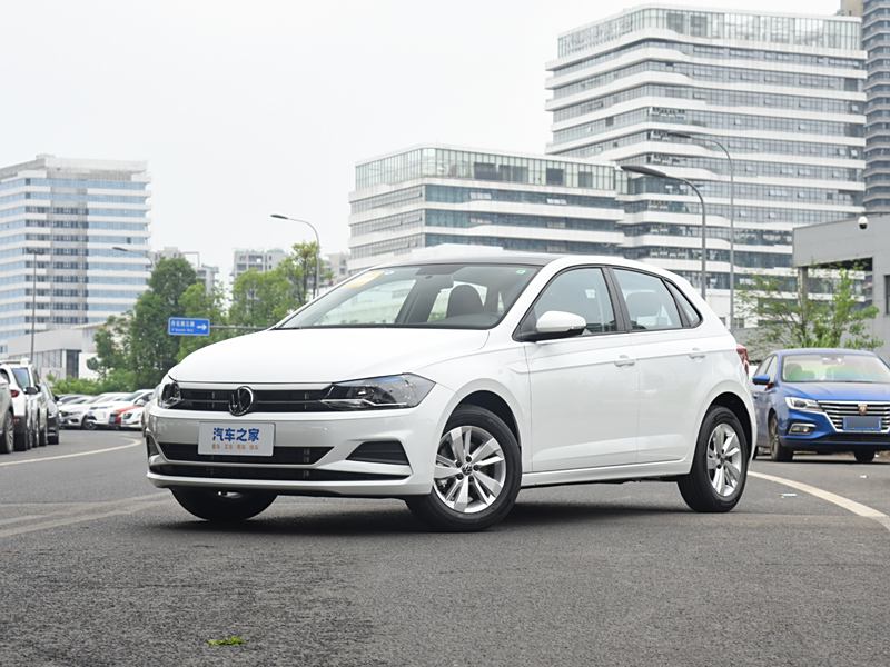 赛车手这么难当？先拿下这6个执照再说吧！(图1)