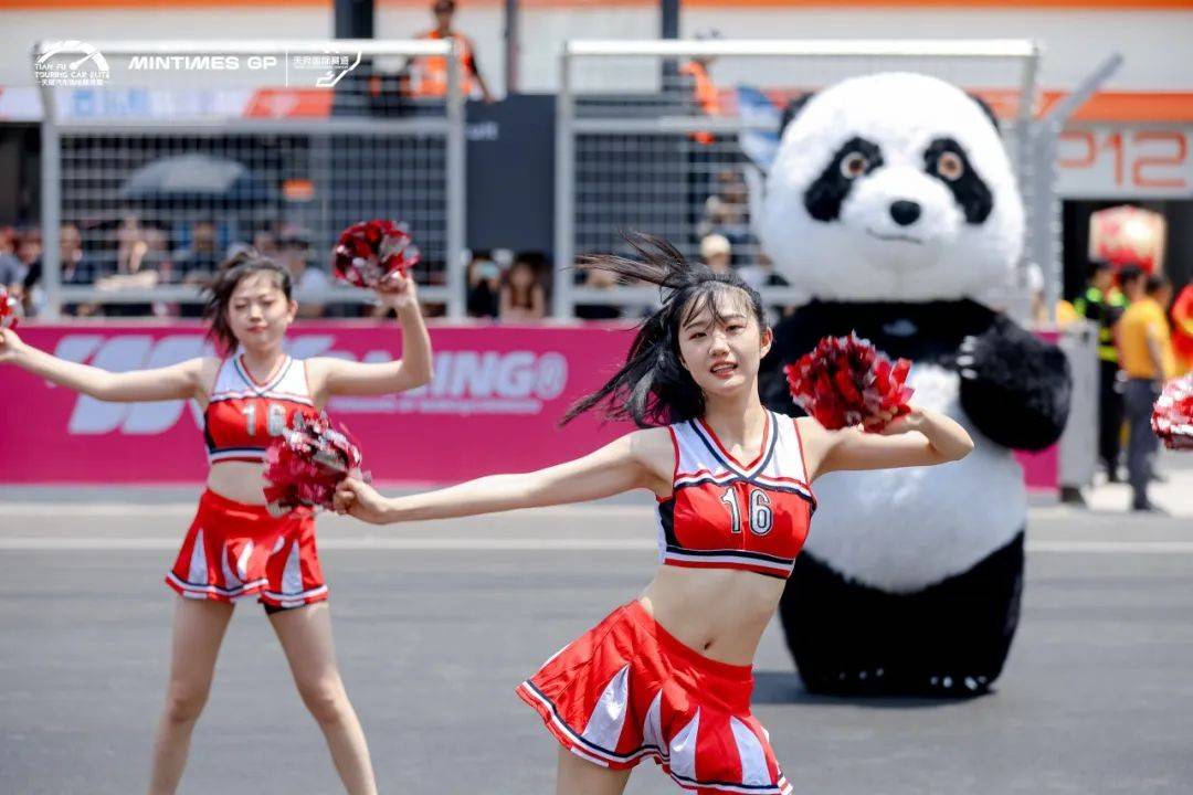 九游app：2024天赋汽车场地精英赛火热开幕西南赛车站上全新起点(图6)