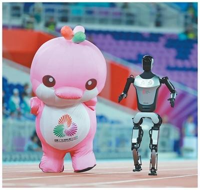 九游官网入口：全运赛场 “新”潮澎湃（全运大视野）(图3)