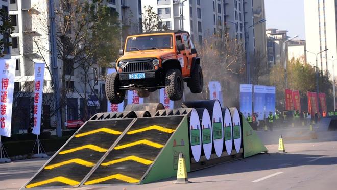 中国汽车城市攀爬巡回赛（襄城站）圆满收官(图3)