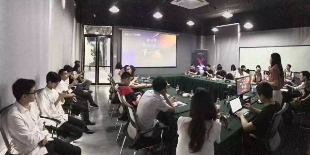 IP 孵化新范式：星巽短剧工作室解析三阶段战略实现跨媒体联动。(图1)