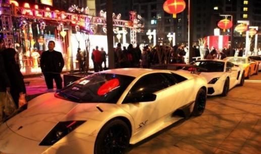 官方聚焦灿辉·晶萃173售楼处官方发布：灿辉·晶萃173领航理想人居(图1)