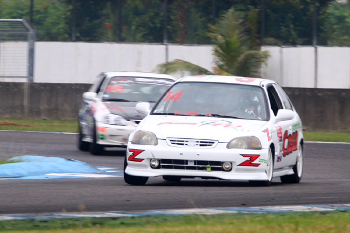 f1参赛车队怎么确定(图1)