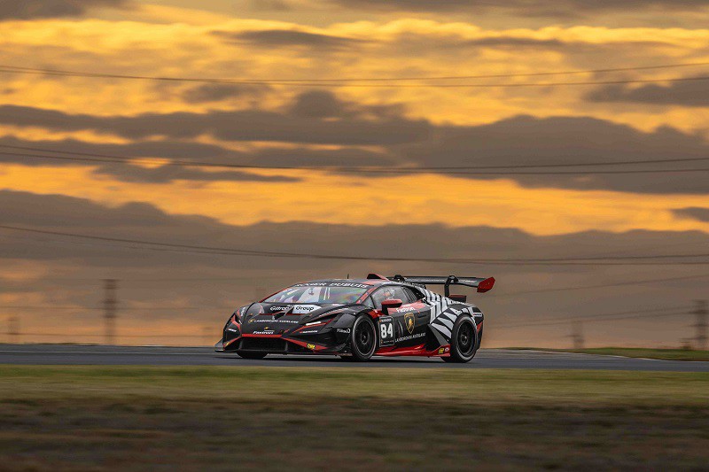 “播客主”涌入赛道12万订阅年入6万元绝大多数素人变现为0