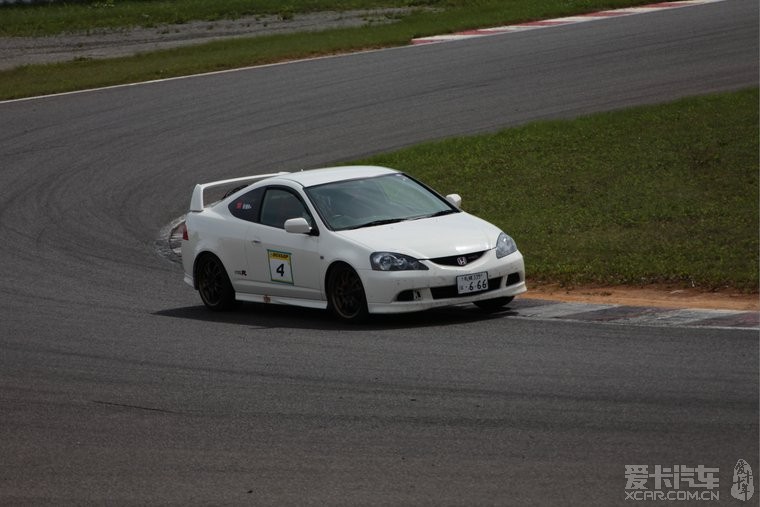 2025世界湾区帆船赛在深启航(图1)