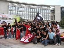 九游官网入口：F1七冠王汉密尔顿如何41岁坐拥4亿美元身家？