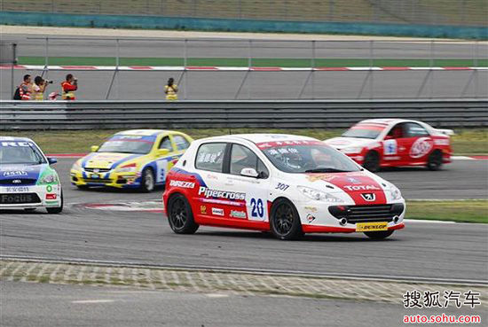 微软Xbox将于4月关闭玩家自建“社交俱乐部”功能(图1)