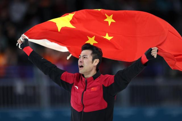 【人物】战胜冠军赢得冠军宁忠岩终于翻过了那座山(图1)