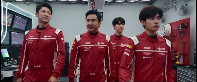 九游app：补课时间到！《飞驰人生3》观影前必看指南来了(图5)