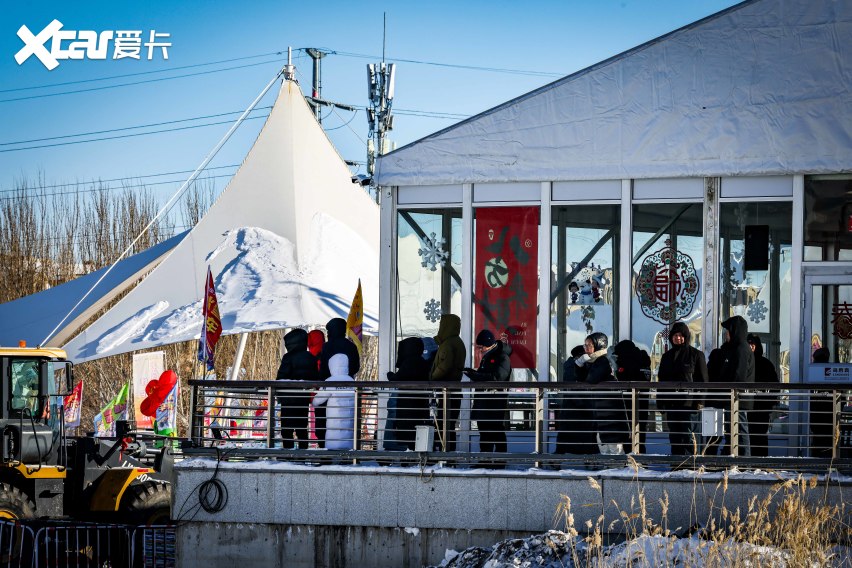 九游app：冰上奏响赛车华尔兹COC呼伦贝尔站两轮预赛激情上演(图3)