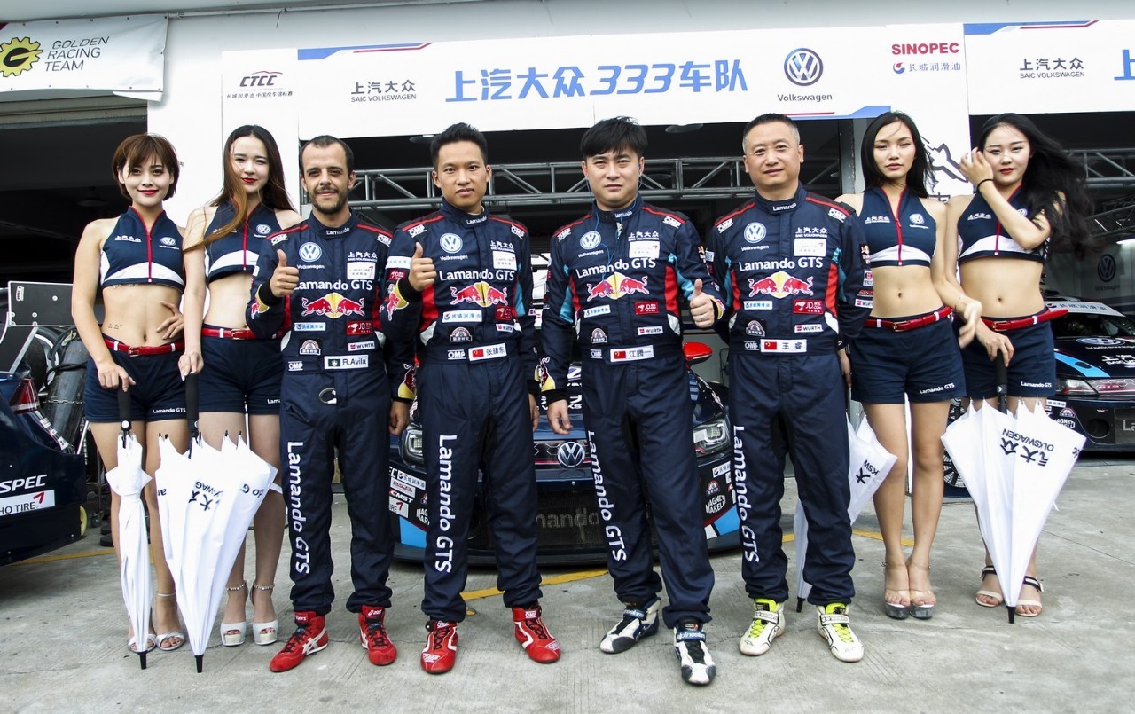 F1被饭圈女孩拯救的没落老钱游戏(图1)