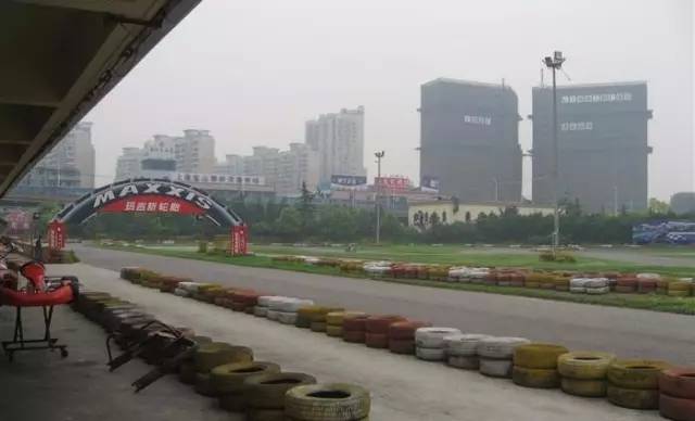 九游app：不惧欧美高手“围剿”这位来自中国的18岁大男孩刮起一阵阵中国旋风(图1)