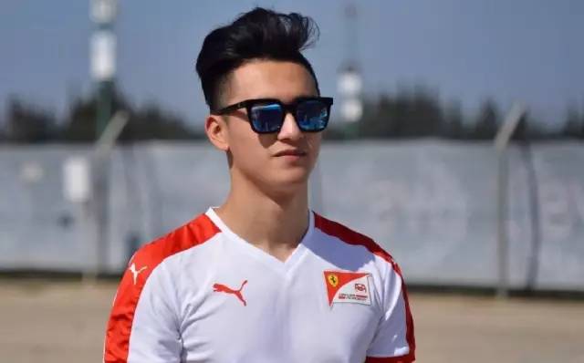 九游app：不惧欧美高手“围剿”这位来自中国的18岁大男孩刮起一阵阵中国旋风(图5)