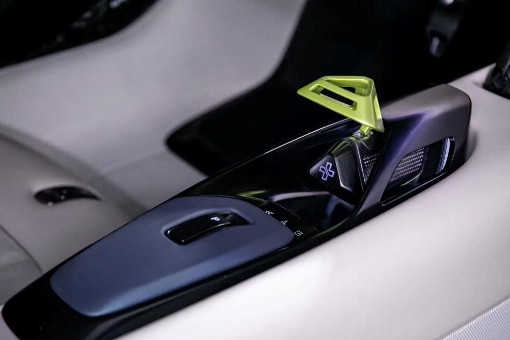 领克GT概念跑车全球首秀 领克10+和10开启预售 将于5月上市(图6)